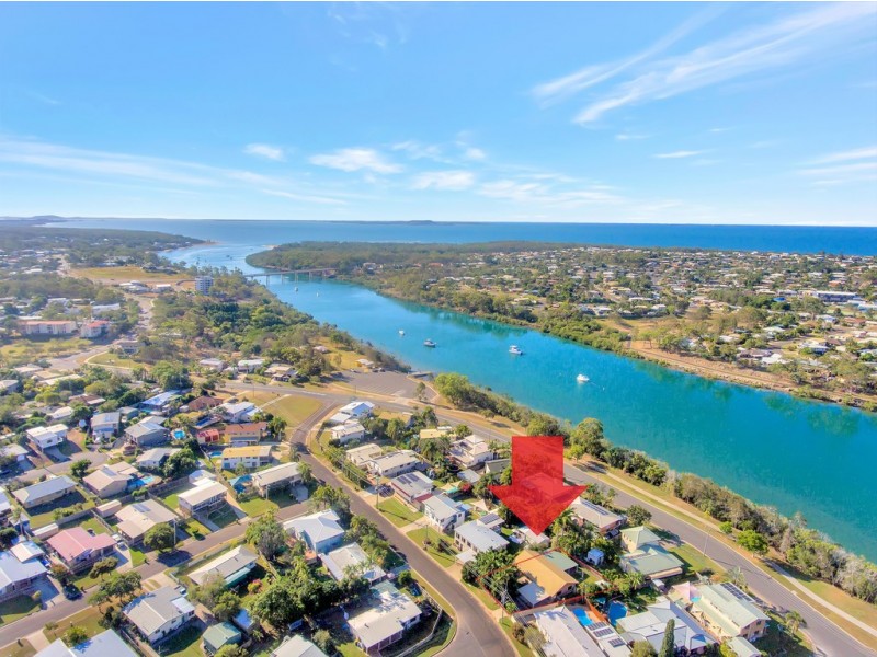 22 Alexander Street, Boyne Island QLD 4680