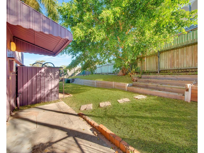 1 Richard Street, Boyne Island QLD 4680