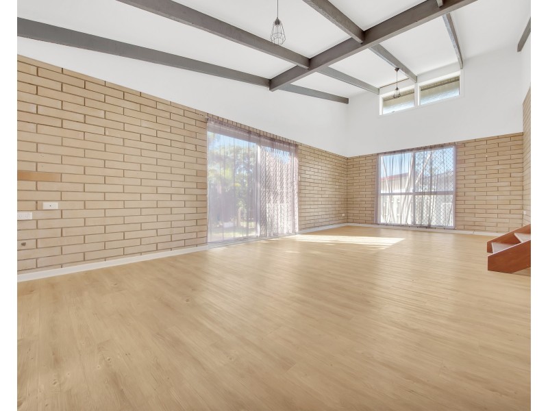 24 Yukana Street, Boyne Island QLD 4680