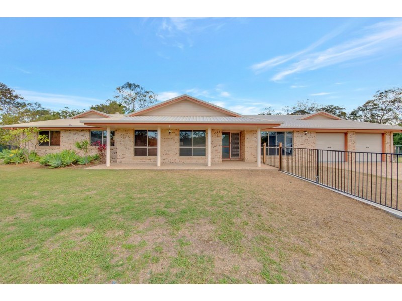 27 Aluminium Drive, Tannum Sands QLD 4680