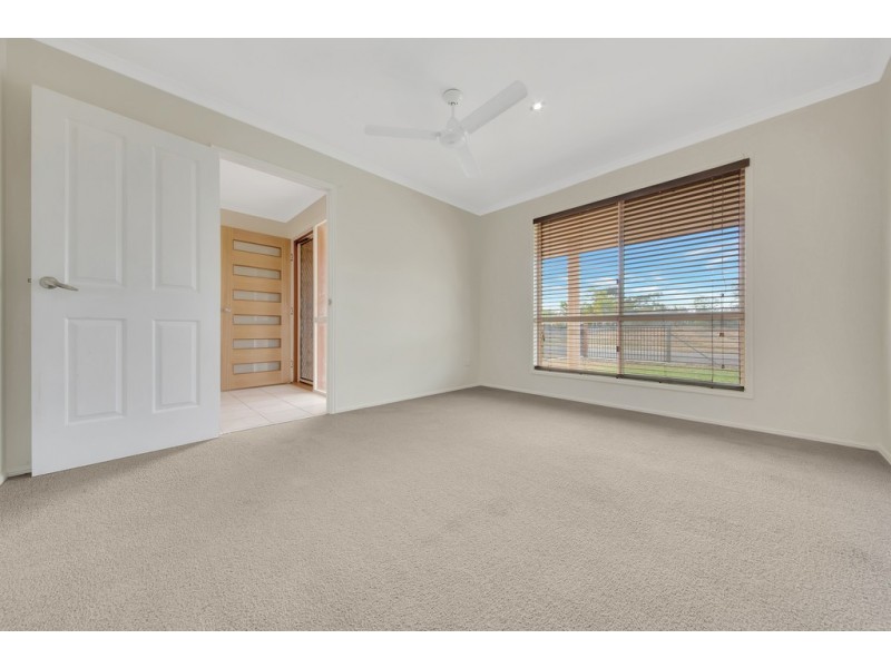 27 Aluminium Drive, Tannum Sands QLD 4680