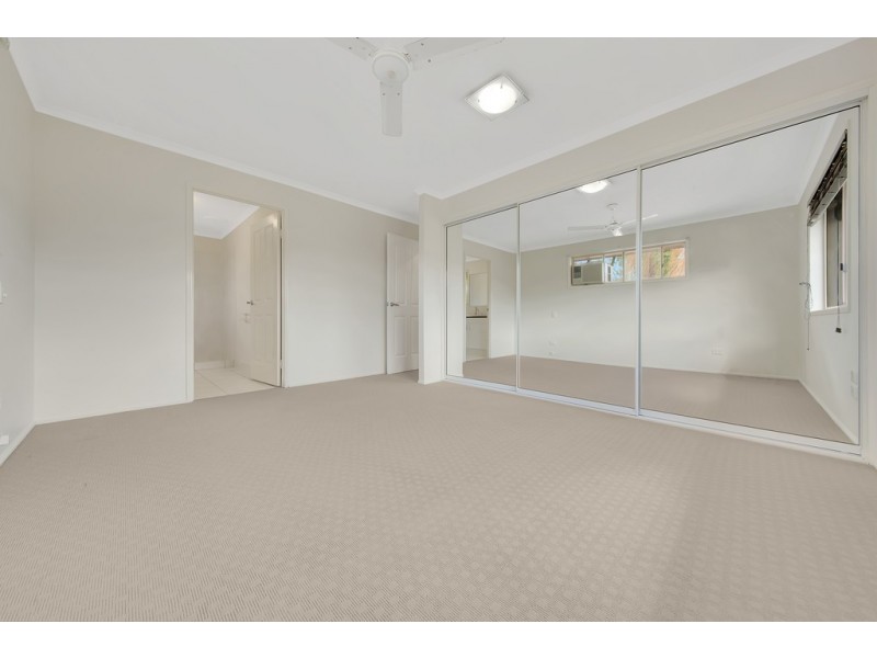 27 Aluminium Drive, Tannum Sands QLD 4680