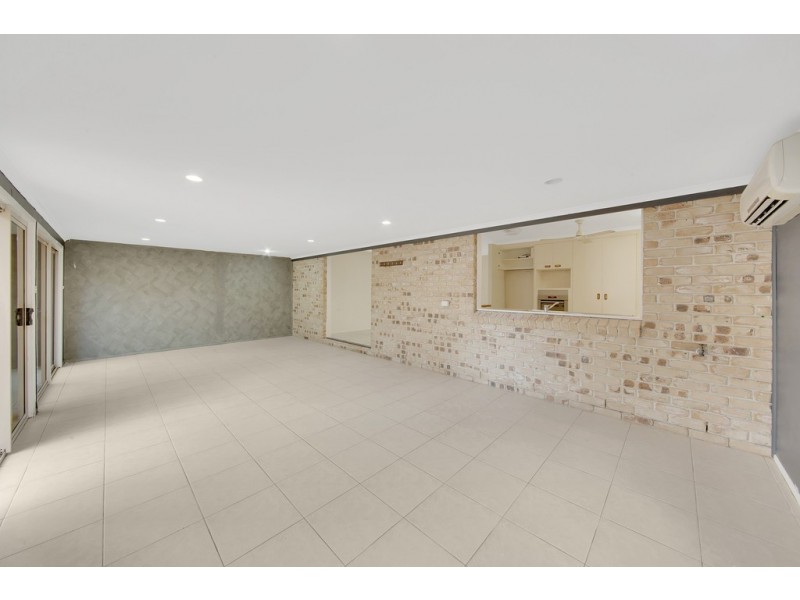 27 Aluminium Drive, Tannum Sands QLD 4680