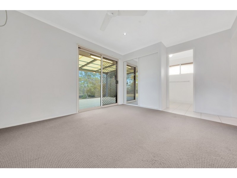 27 Aluminium Drive, Tannum Sands QLD 4680