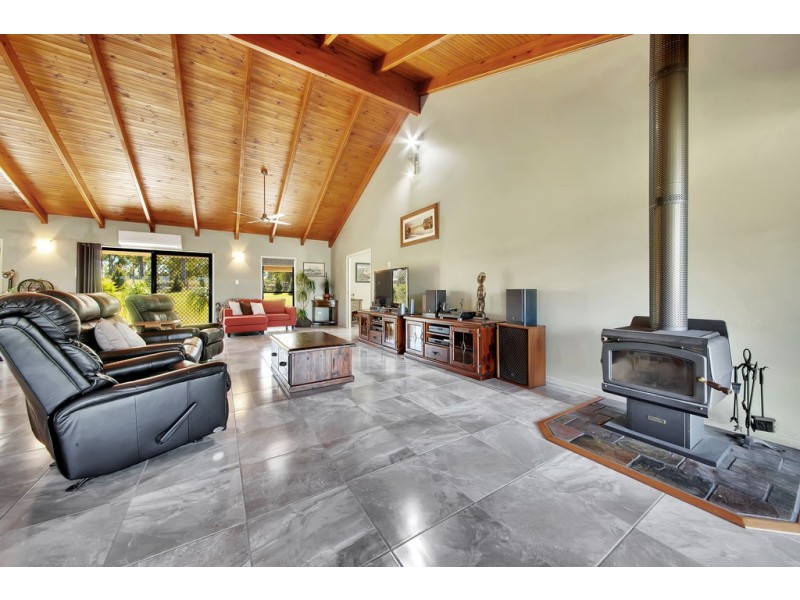 21 Wattle Court, Miriam Vale QLD 4677