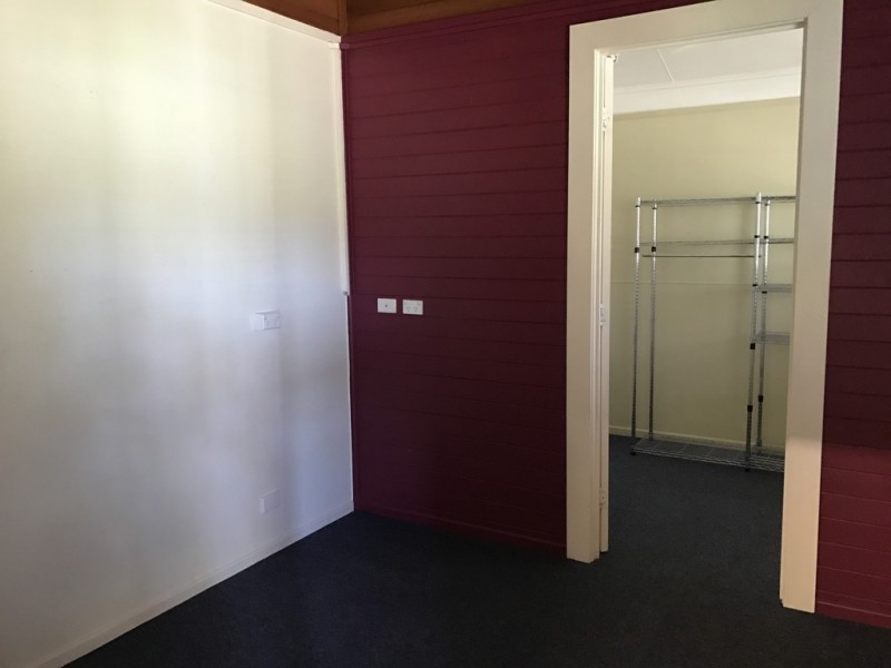 15 DOUGALL STREET, Bororen QLD 4678