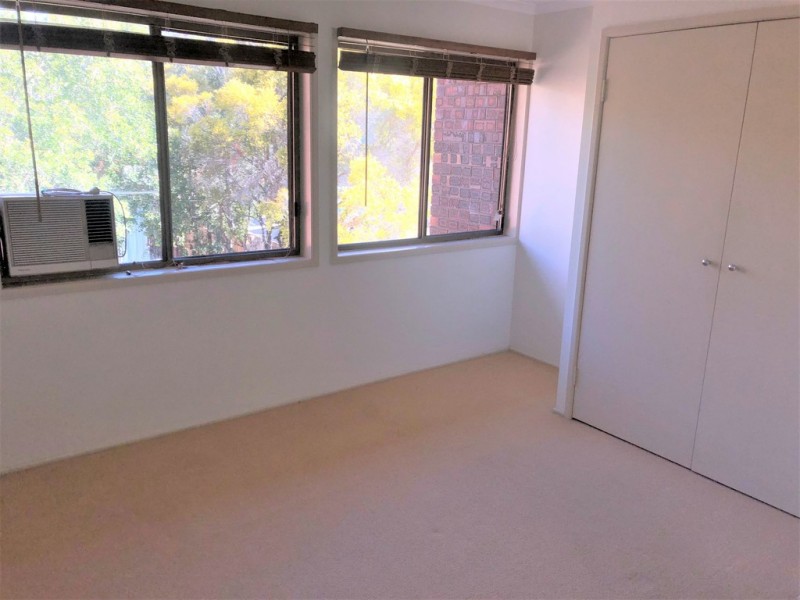 13/15 Roberts Street, South Gladstone QLD 4680