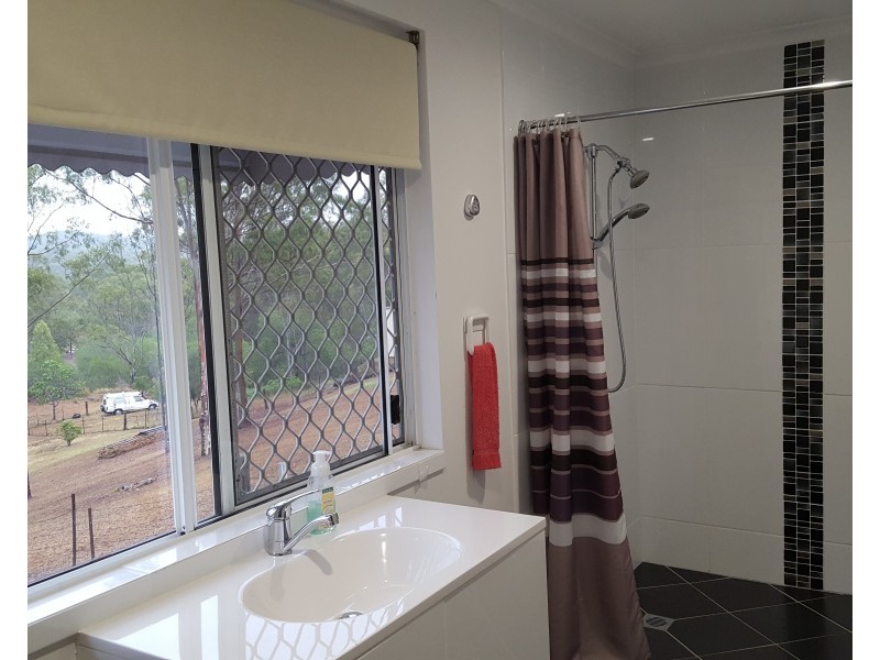 43 Helen Crescent, Wurdong Heights QLD 4680
