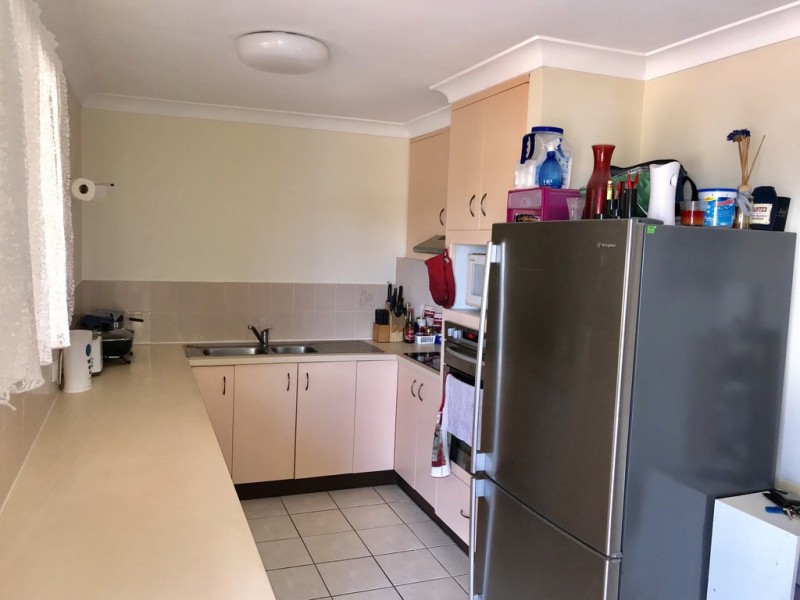 11/4 Pittsbay Court, Boyne Island QLD 4680
