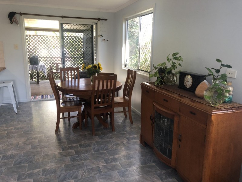 13 Edward Street, Boyne Island QLD 4680