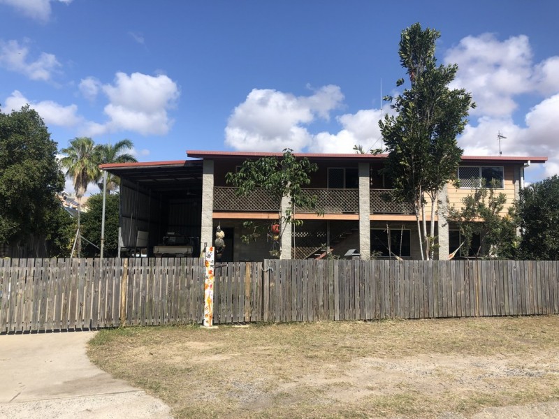 13 Edward Street, Boyne Island QLD 4680