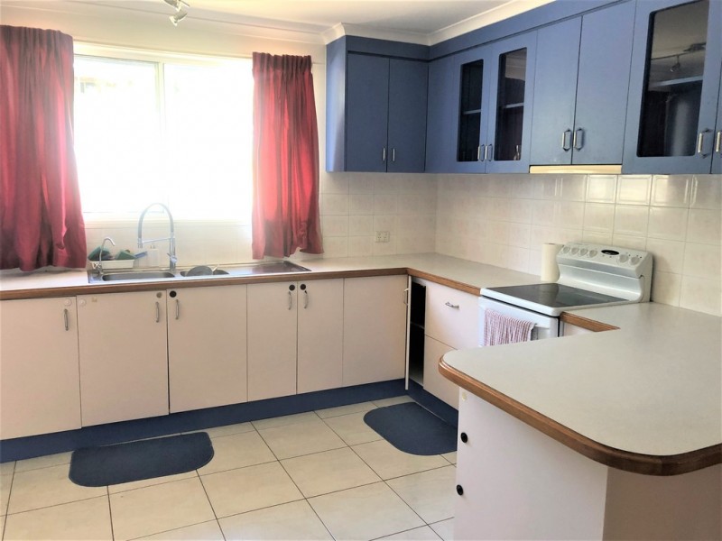 33 Beltana Drive, Boyne Island QLD 4680