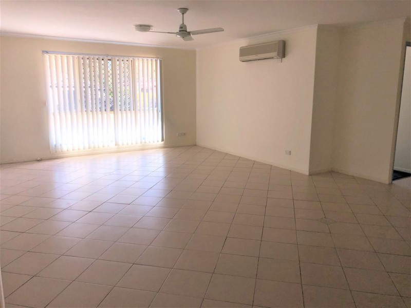 15B Dunstall Street, Clinton QLD 4680