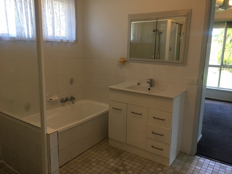 51 CREMORNE DRIVE, Tannum Sands QLD 4680