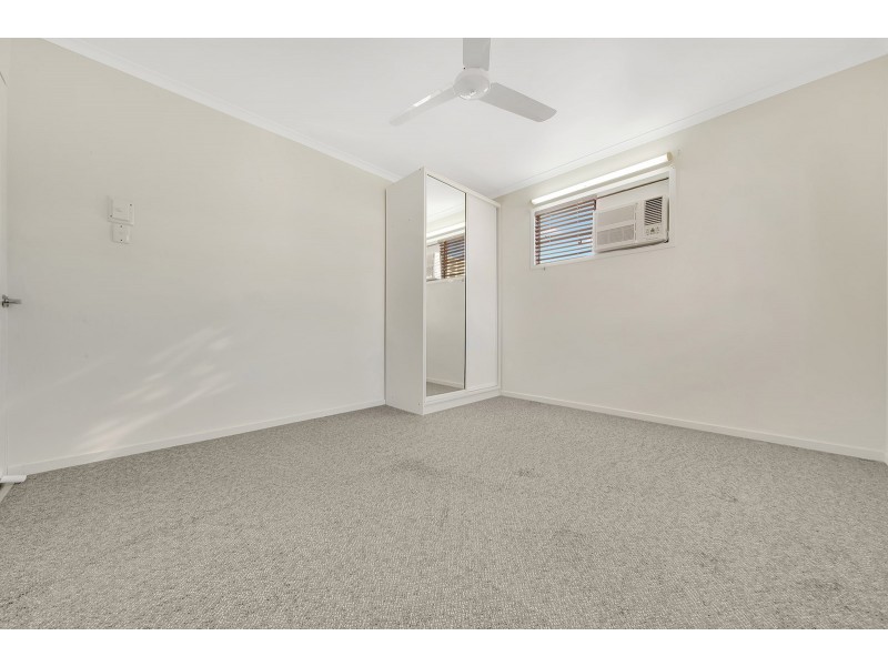 5 Marina Avenue, Boyne Island QLD 4680