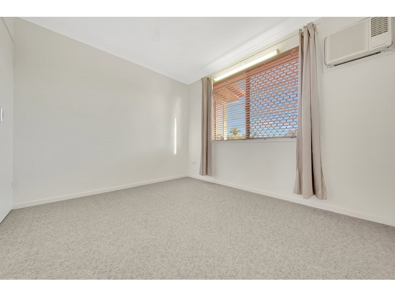 5 Marina Avenue, Boyne Island QLD 4680