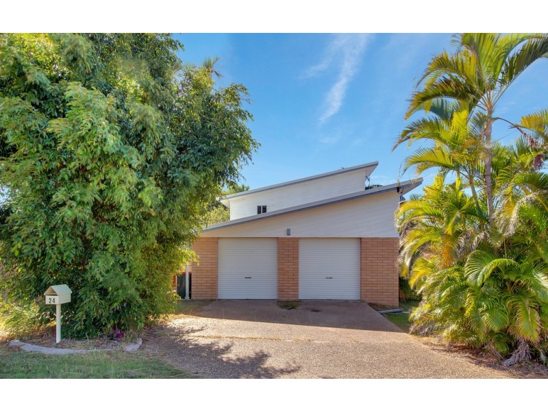 24 YUKANA STREET, Boyne Island QLD 4680