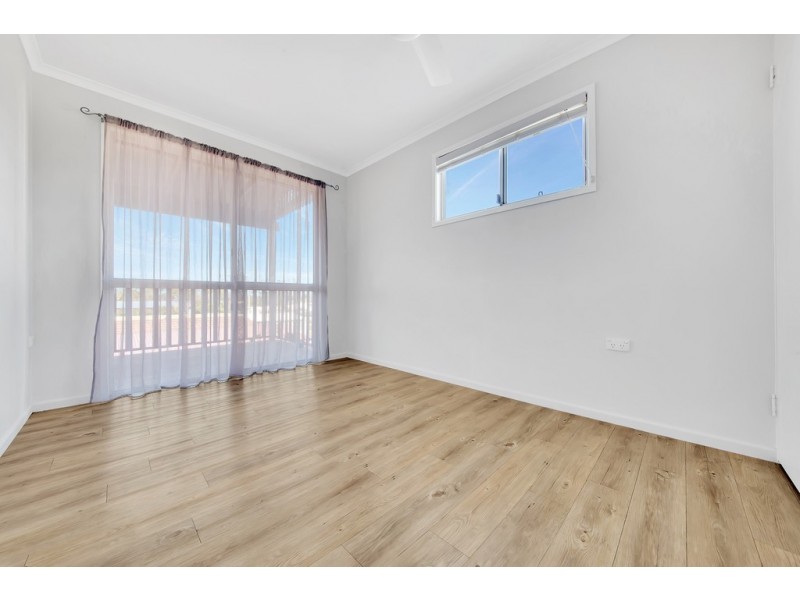 24 YUKANA STREET, Boyne Island QLD 4680