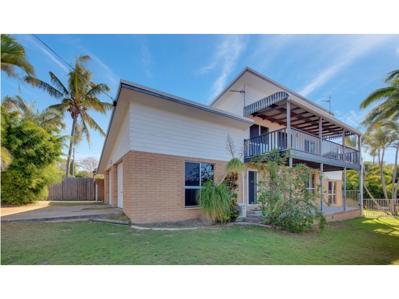 24 YUKANA STREET, Boyne Island QLD 4680