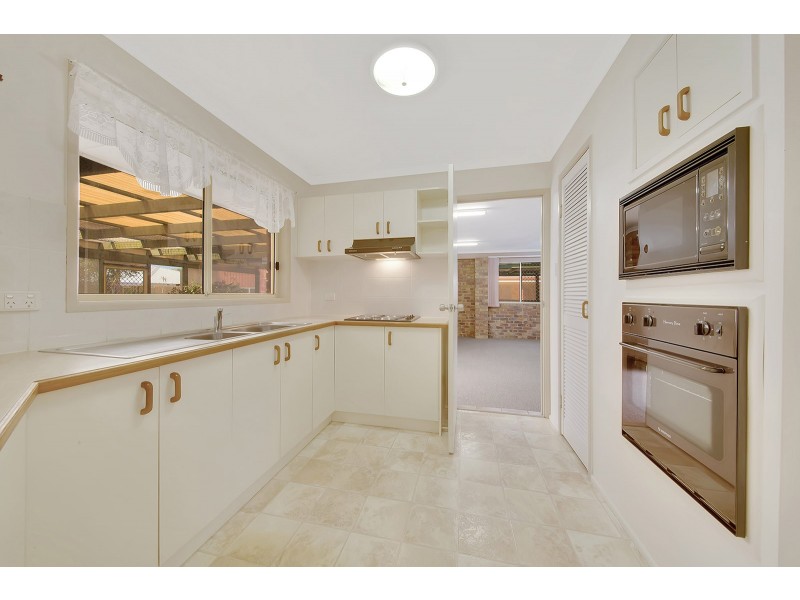 4 Ballook Street, Boyne Island QLD 4680