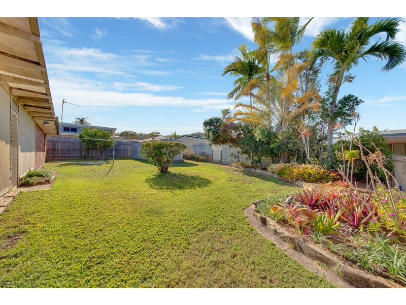 4 Ballook Street, Boyne Island QLD 4680