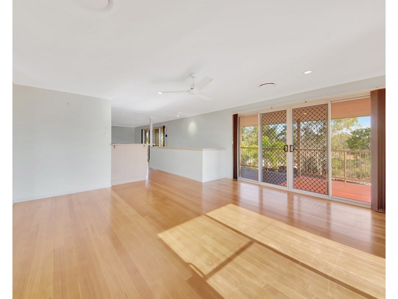 46 Golf view Drive, Boyne Island QLD 4680