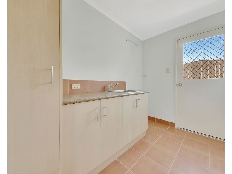 46 Golf view Drive, Boyne Island QLD 4680