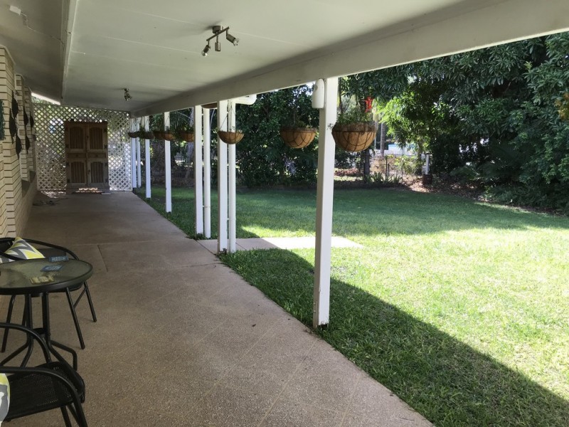 17 Alkina Crescent, Boyne Island QLD 4680