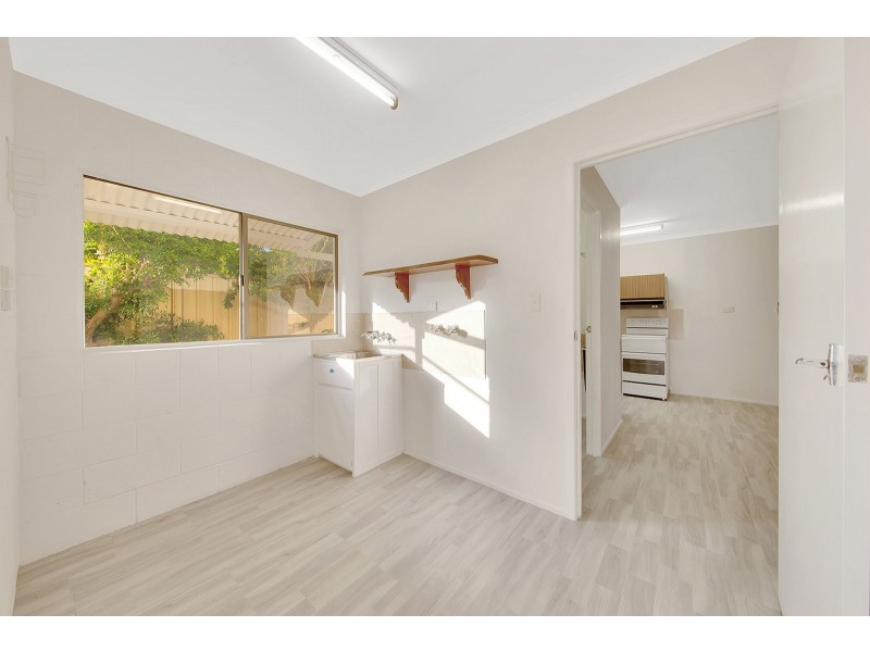 13 Salgado Street, Boyne Island QLD 4680