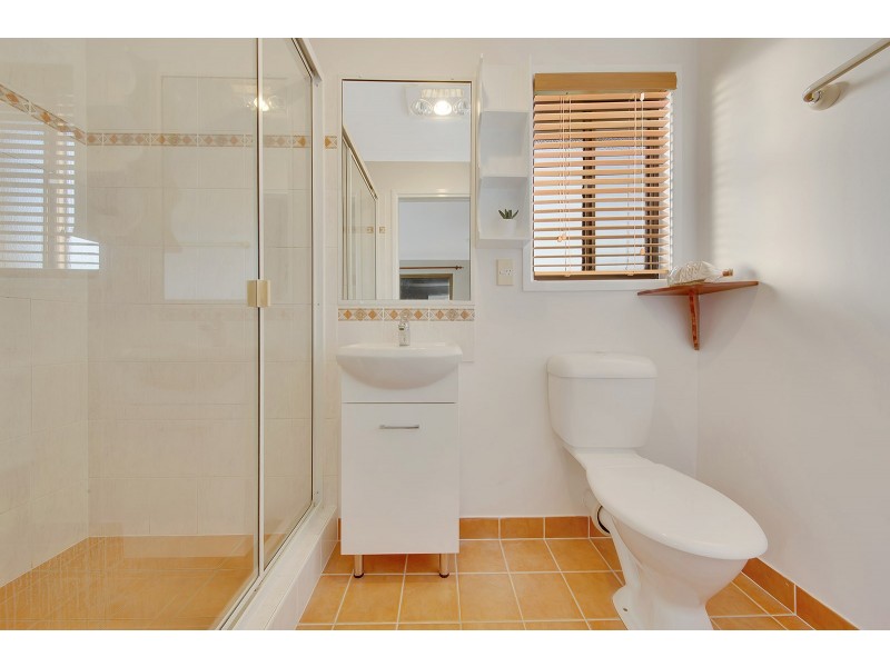13 Salgado Street, Boyne Island QLD 4680
