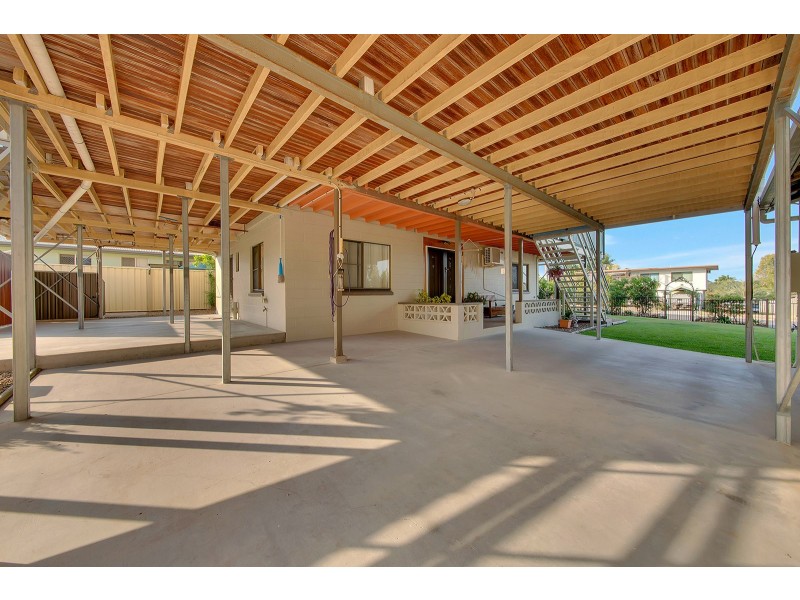 13 Salgado Street, Boyne Island QLD 4680