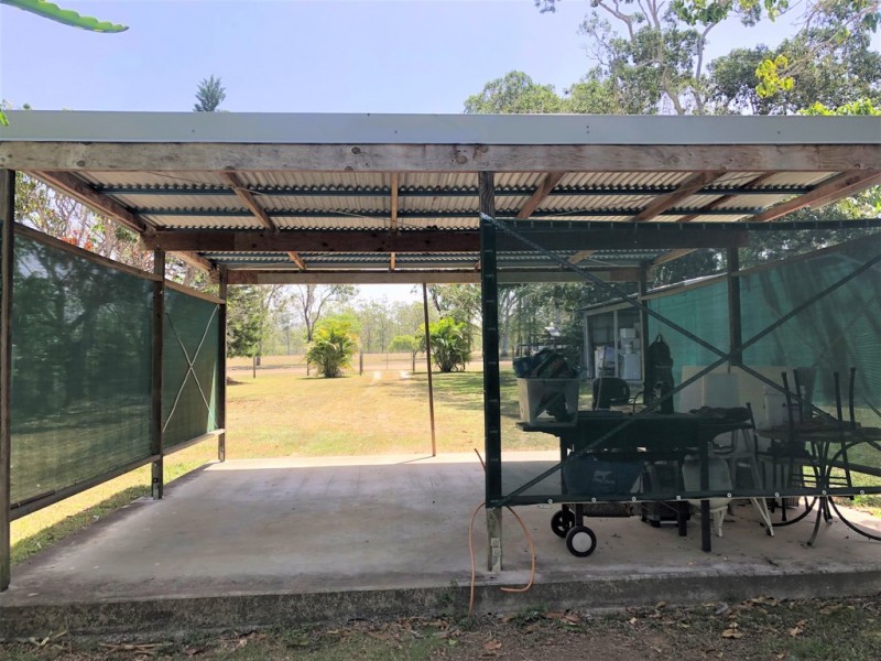13 Wadeleigh Street, Bororen QLD 4678