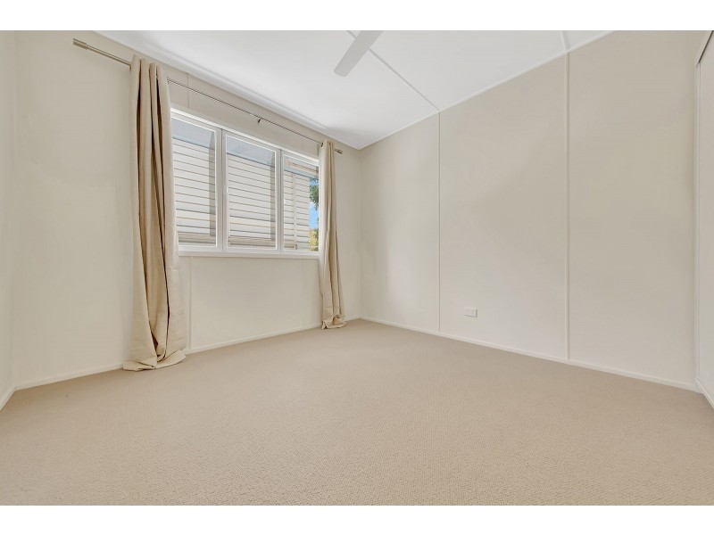 59 Boles Street, West Gladstone QLD 4680