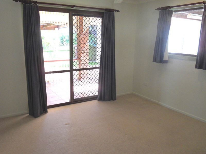 32 Pleasant Avenue, Tannum Sands QLD 4680