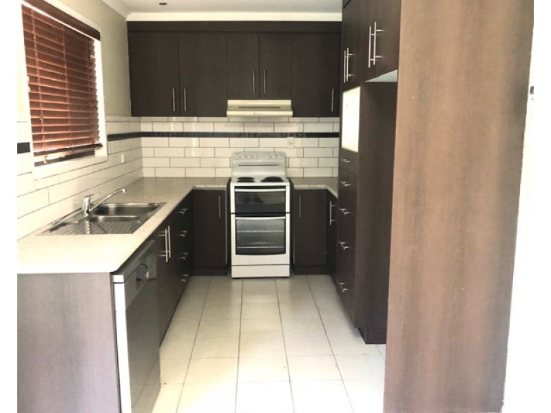 14 Hoskyn Court, Clinton QLD 4680