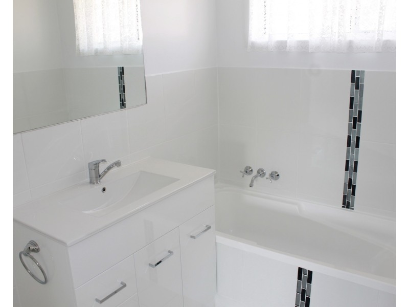 37 Beltana Drive, Boyne Island QLD 4680