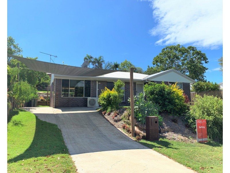 10 Curtis Avenue, Boyne Island QLD 4680