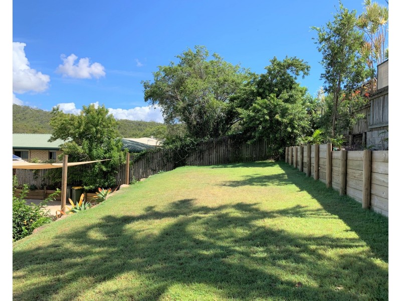 10 Curtis Avenue, Boyne Island QLD 4680