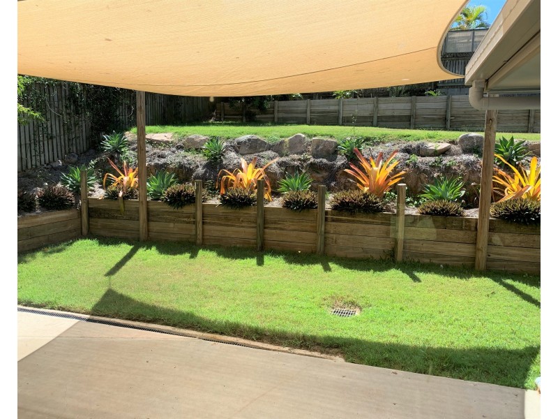 10 Curtis Avenue, Boyne Island QLD 4680