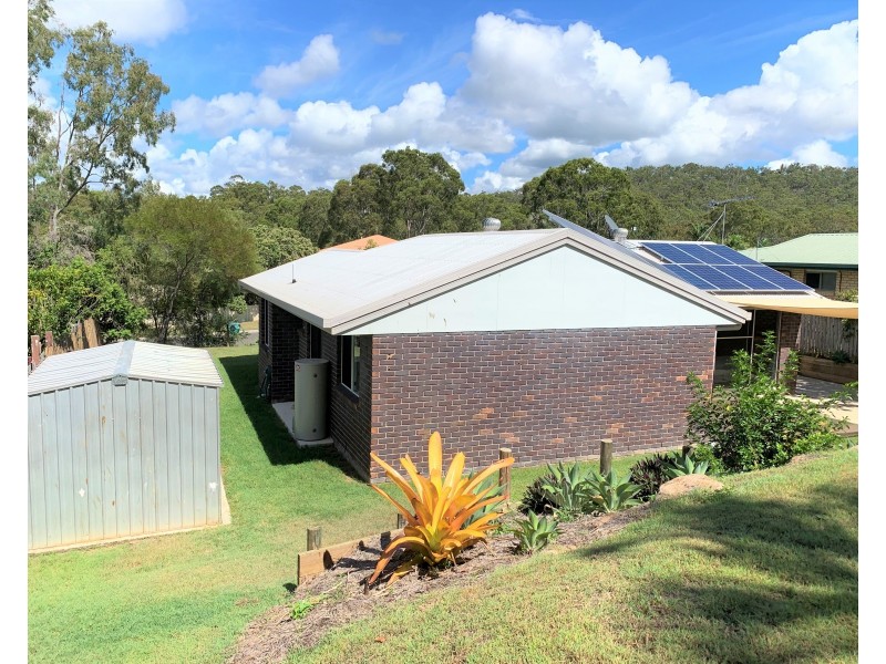 10 Curtis Avenue, Boyne Island QLD 4680