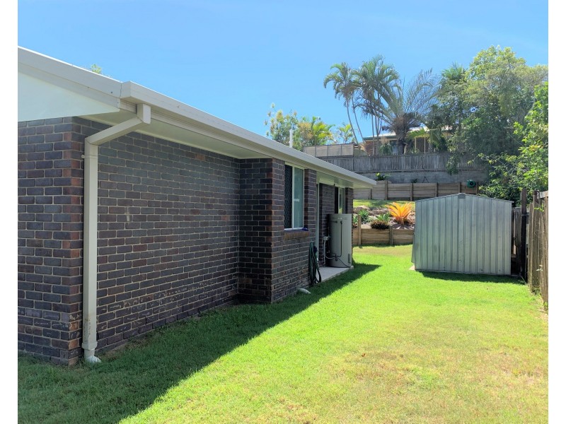 10 Curtis Avenue, Boyne Island QLD 4680