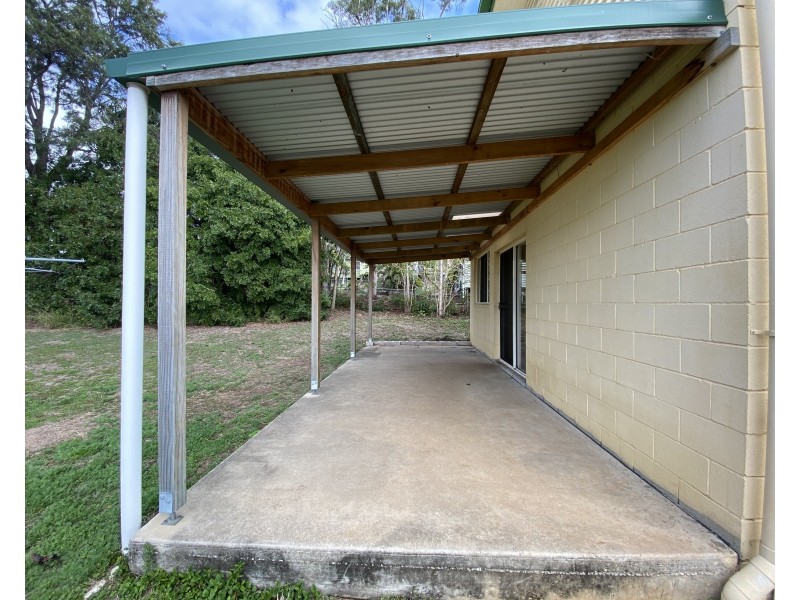 9 Margaret Street, South Gladstone QLD 4680