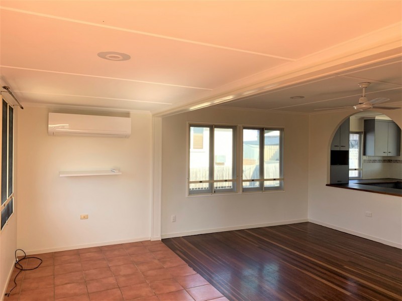 23 Mellefont Street, West Gladstone QLD 4680