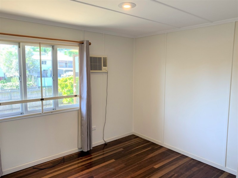 23 Mellefont Street, West Gladstone QLD 4680