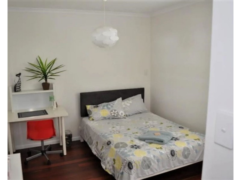 14 School Street, Tannum Sands QLD 4680