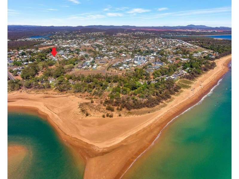 14 School Street, Tannum Sands QLD 4680