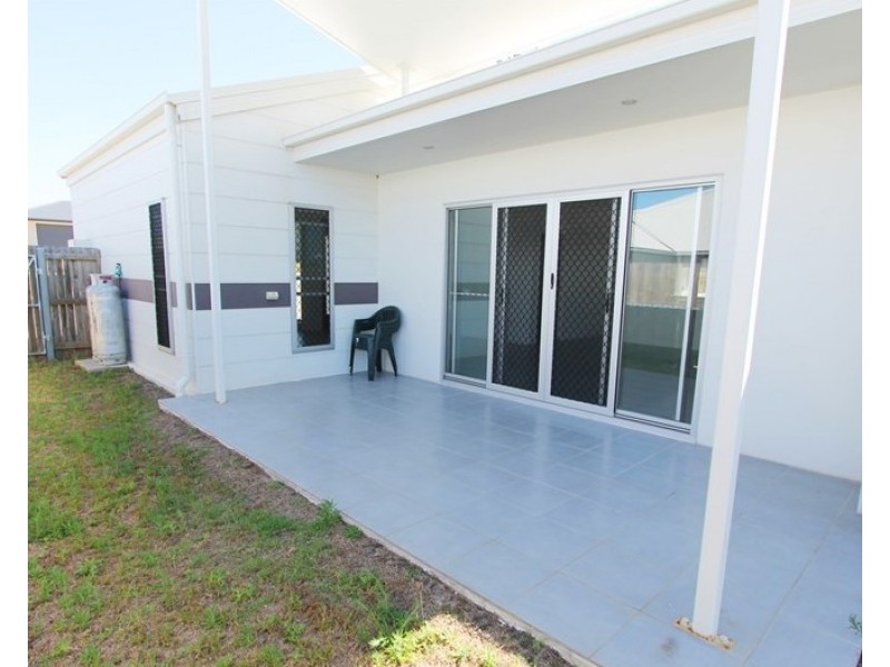 3 Windjana Court, New Auckland QLD 4680