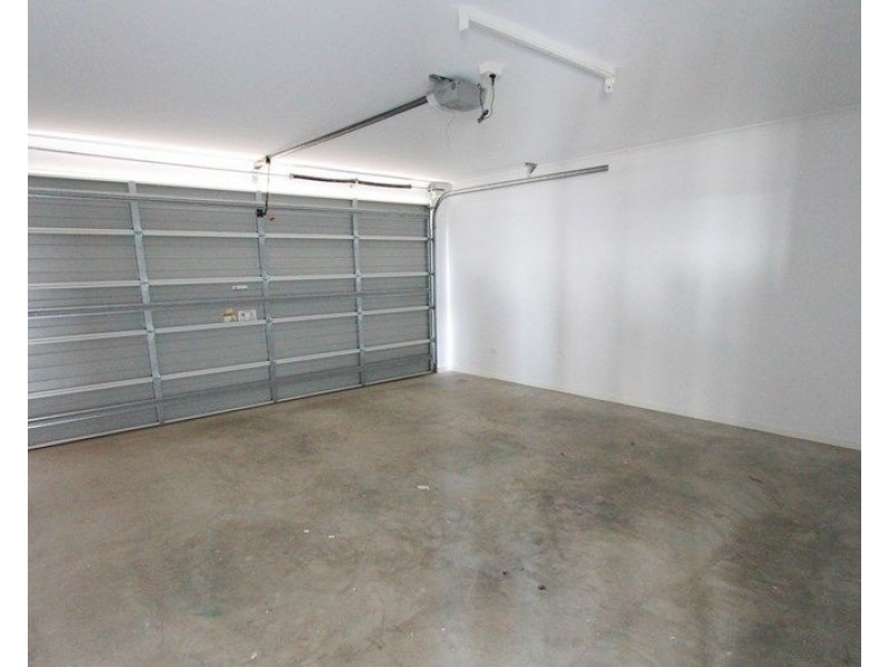 3 Windjana Court, New Auckland QLD 4680