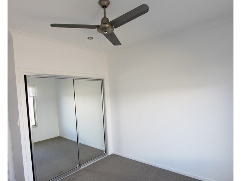 3 Windjana Court, New Auckland QLD 4680