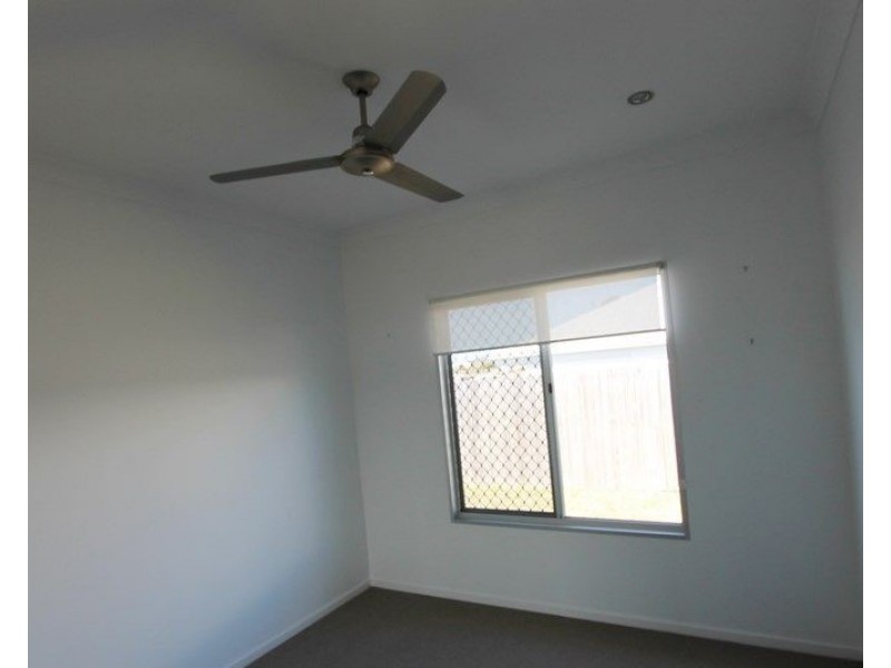 3 Windjana Court, New Auckland QLD 4680